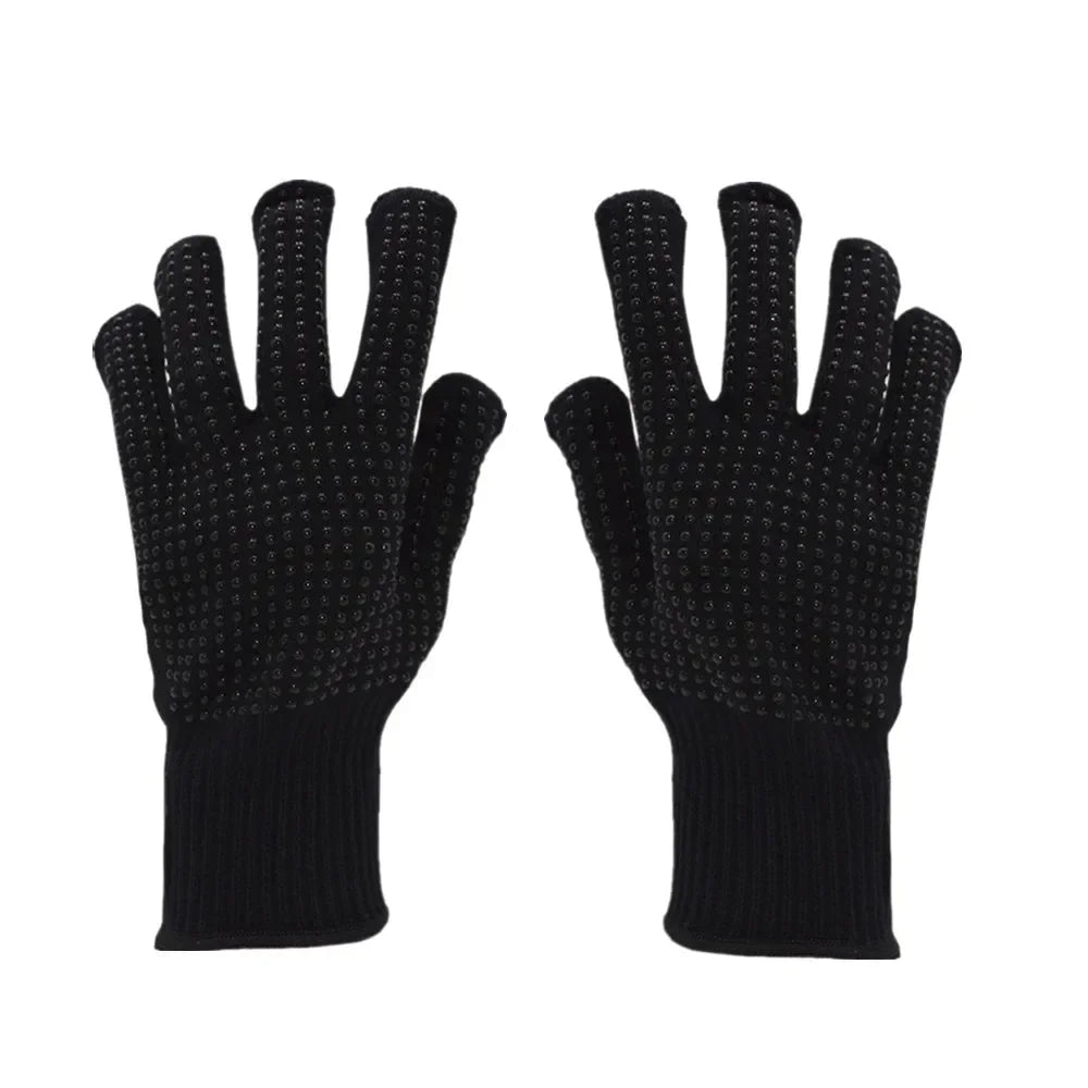 Barbecue Anti-scald Gloves – Heat Resistant BBQ Oven Gloves for Cooking - Silicon Black Dot image